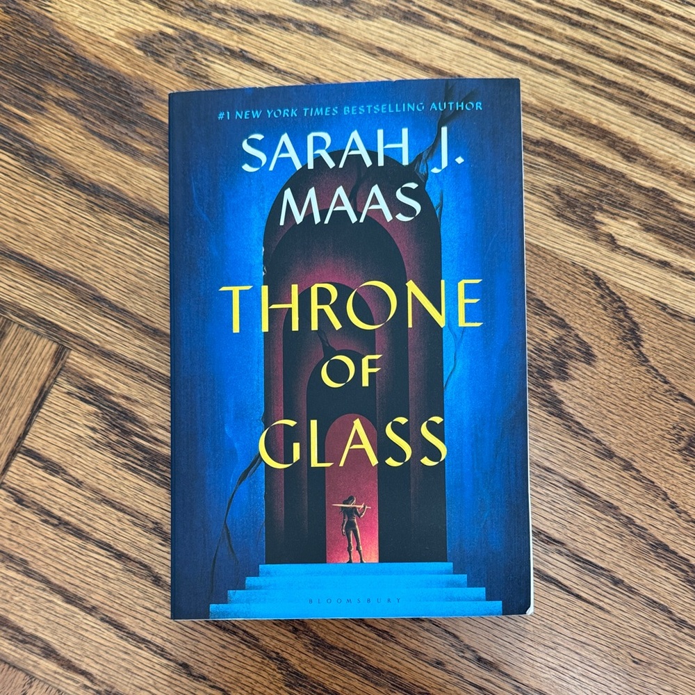 Throne of Glass Book by Sarah J. Maas